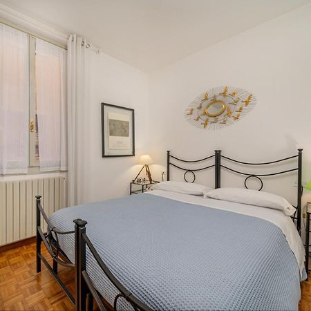 Апартаменти Casa Bella Варенна Екстер'єр фото